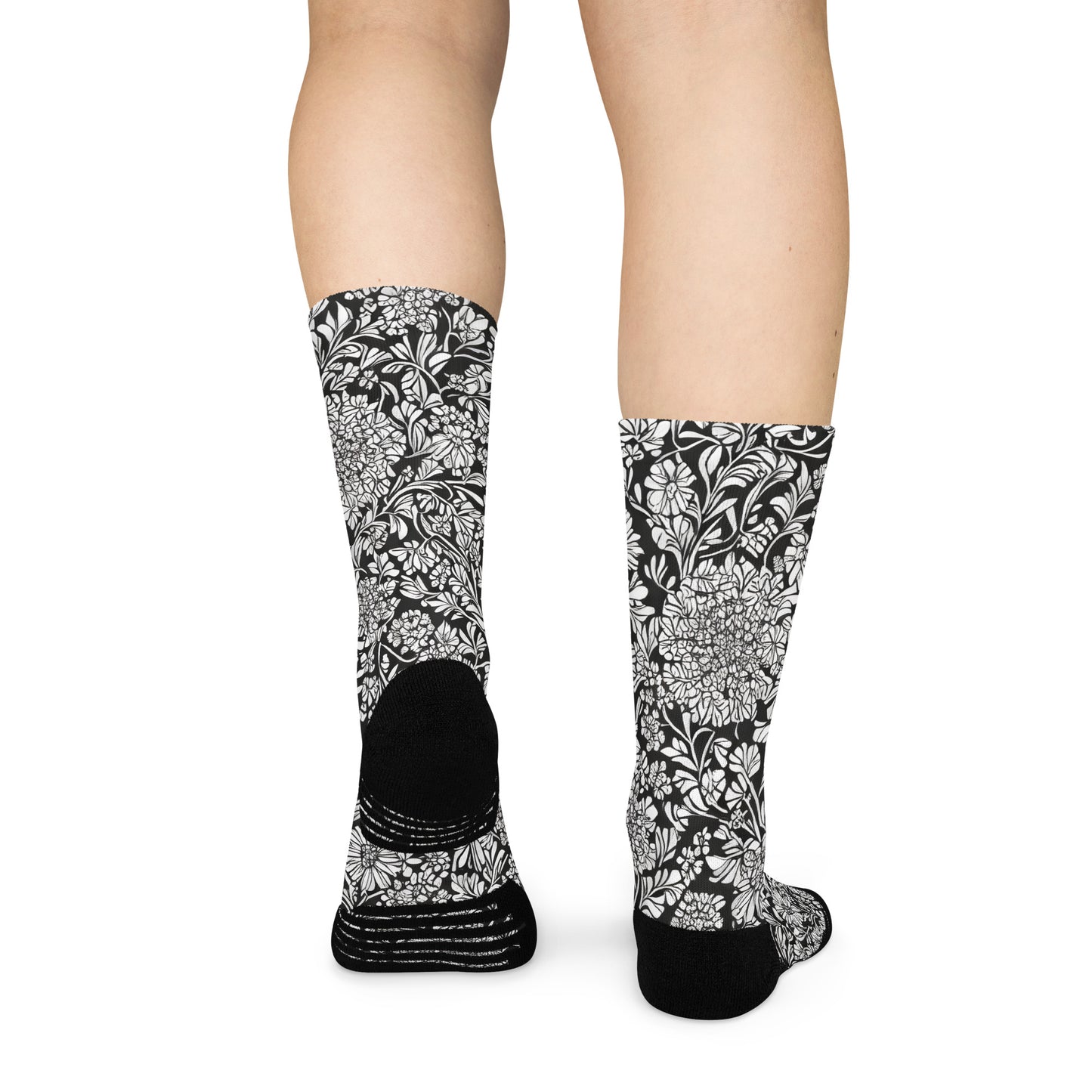 Monochrome Flowers : Basketball socks