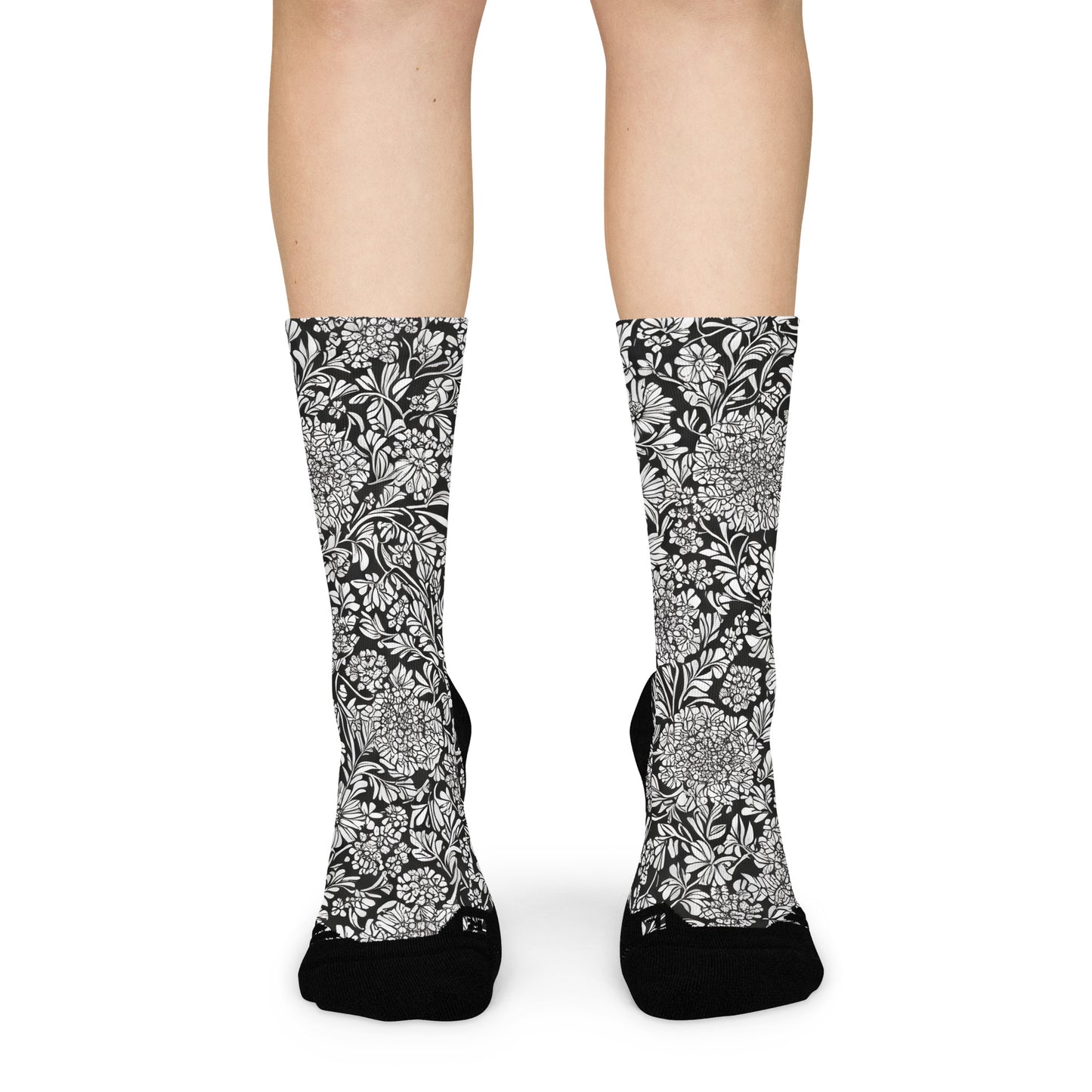 Monochrome Flowers : Basketball socks