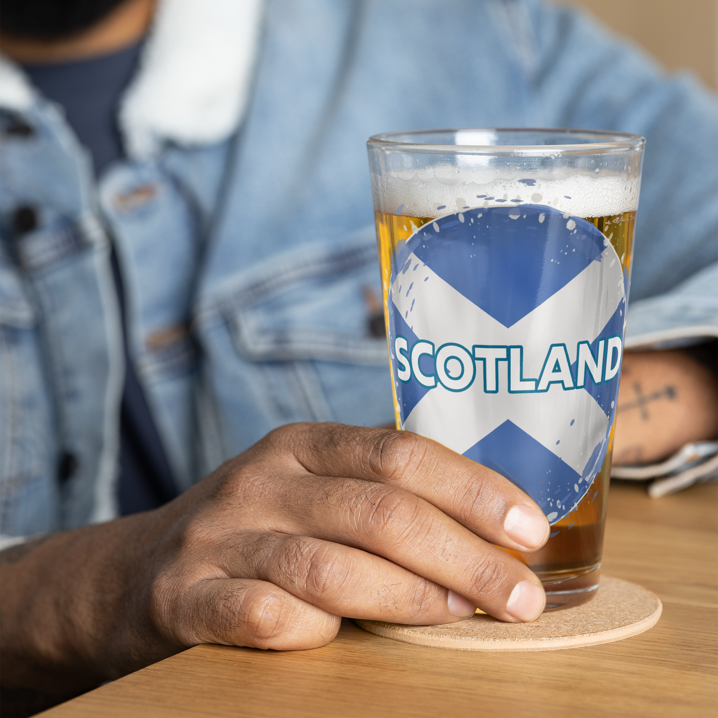 Scotland Grunge Style Flag Shaker pint glass