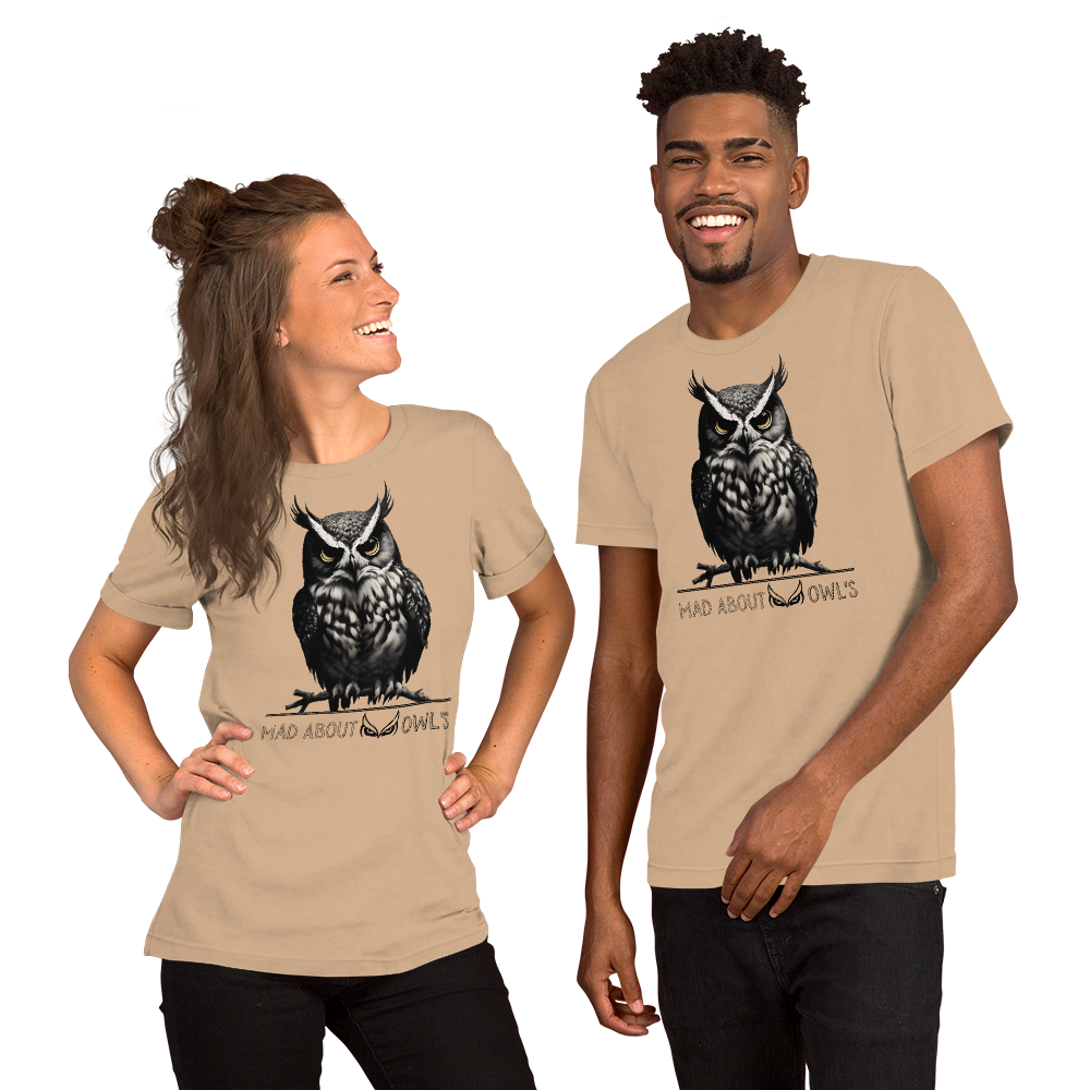 Mad About Owl's : Unisex t-shirt